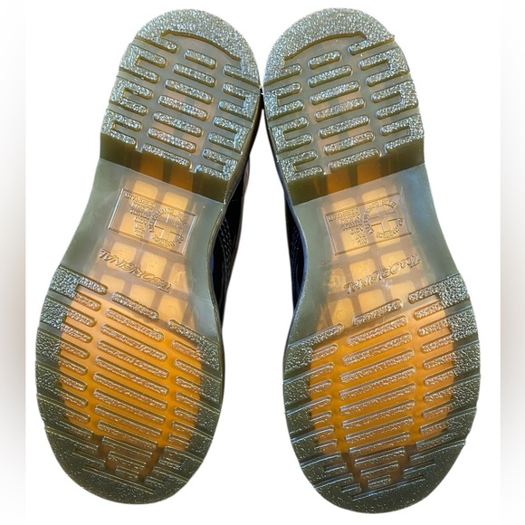 NEW Dr. Martens Black Leather Lace Up Boots Size 7 - Picture 5 of 9